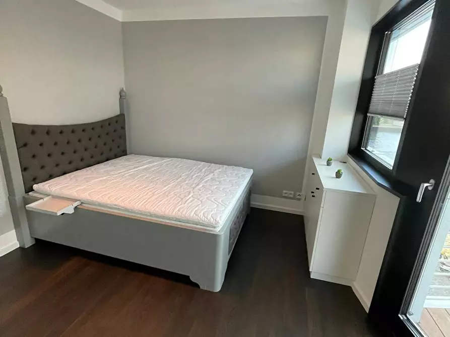 Immagine 6 di Appartamento in affitto  in Stralauer Allee a Berlin Friedrichshain