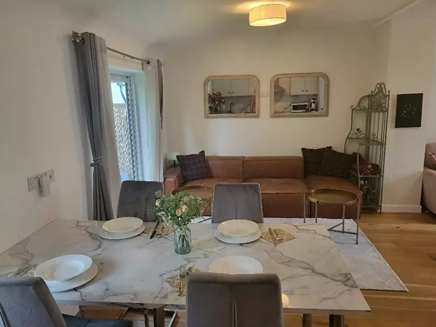 Immagine 6 di Appartamento in affitto  in Moat Avenue a 