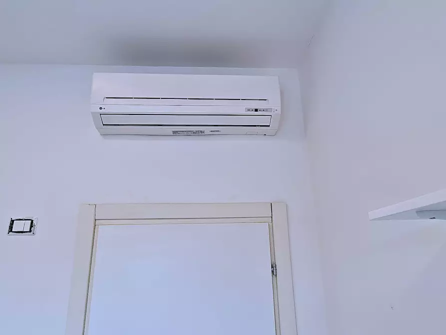 Immagine 9 di Appartamento in affitto  in Via Emilia Ponente a Bologna