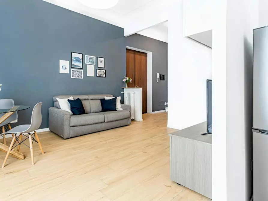 Immagine 8 di Camera in affitto  in Piazza Monte Titano a Milano