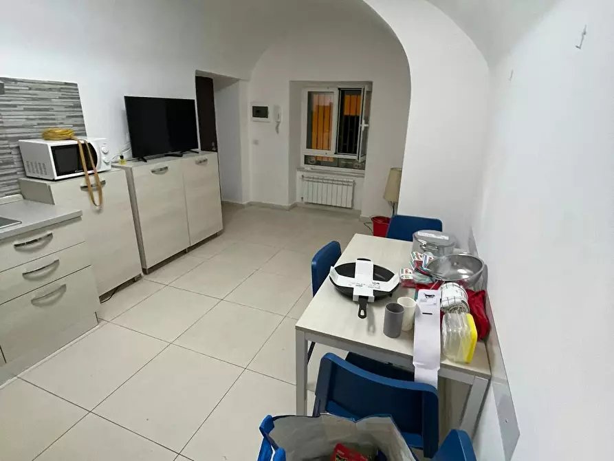 Immagine 5 di Camera in affitto  in Via Luigi Settembrini a Napoli