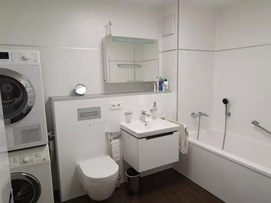 Immagine 7 di Appartamento in affitto  in Toni-Berger-Straße a München