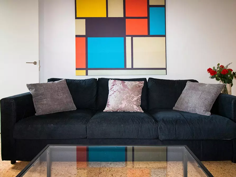Immagine 4 di Appartamento in affitto  in Carrer d'Amadeu Torner a Hospitalet De Llobregat, L'