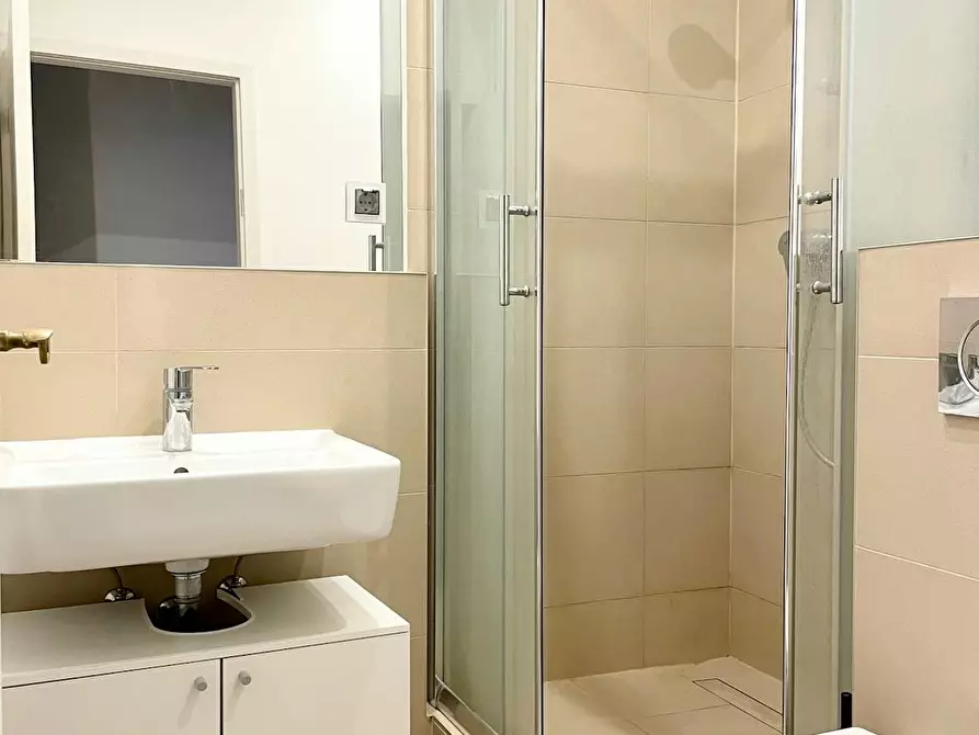 Immagine 8 di Appartamento in affitto  in Kamminer Straße a Berlin