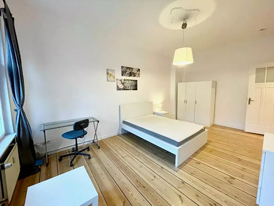 Immagine 4 di Appartamento in affitto  in Kamminer Straße a Berlin