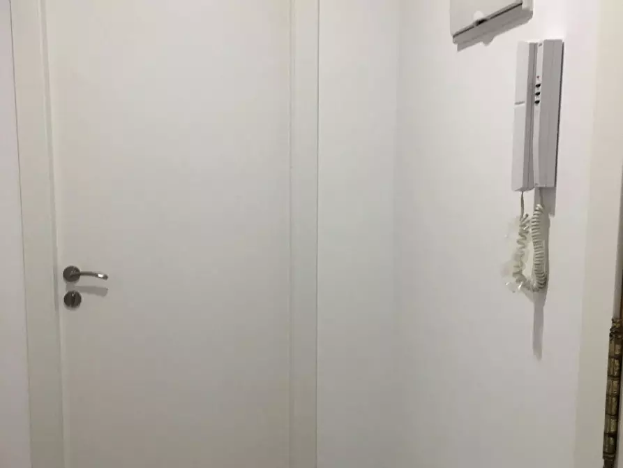 Immagine 8 di Camera in affitto  in Carrer Muñiz y H. de Alba a Valencia