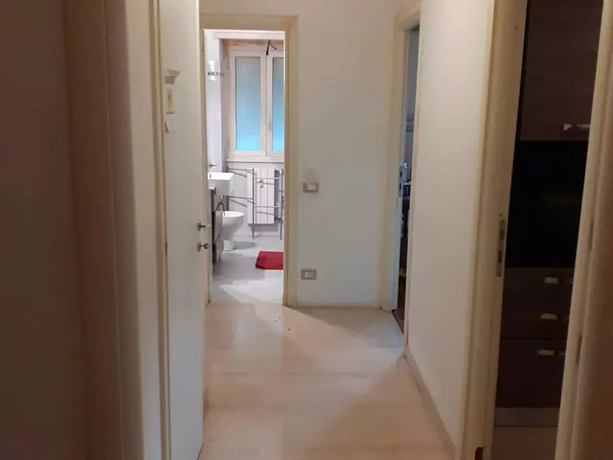 Immagine 9 di Camera in affitto  in Via Latisana a Roma