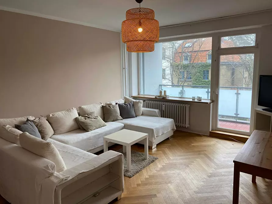 Immagine 1 di Appartamento in affitto  in Lindenallee a Berlin