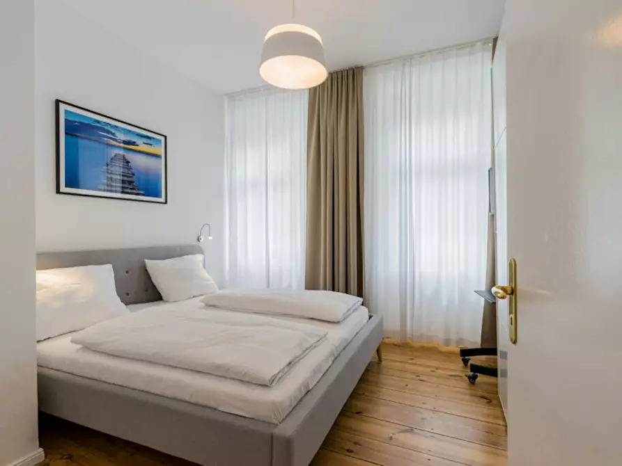 Immagine 8 di Appartamento in affitto  in Hufelandstraße a Berlin