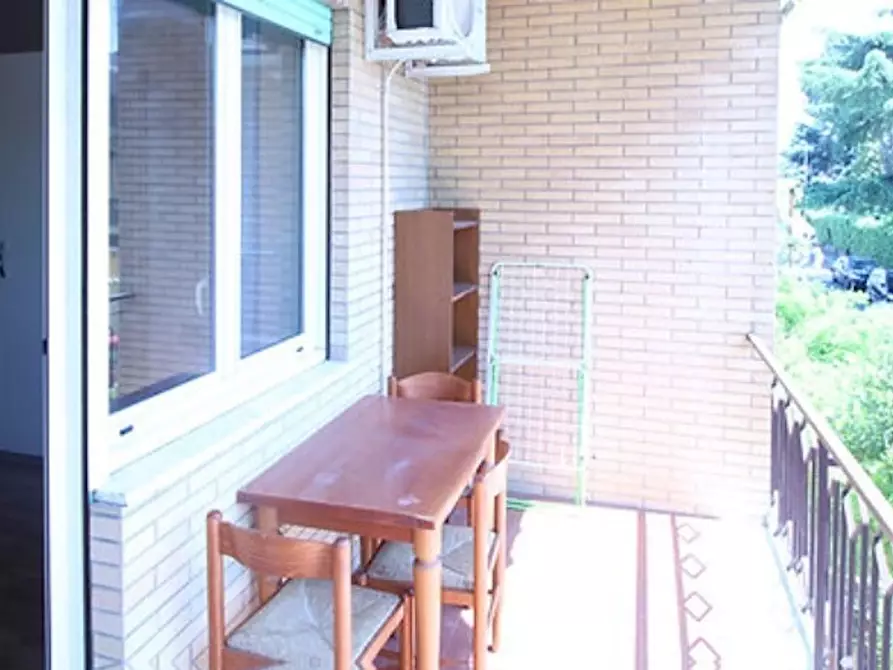 Immagine 7 di Appartamento in affitto  in Via Leopoldo Micucci a Roma