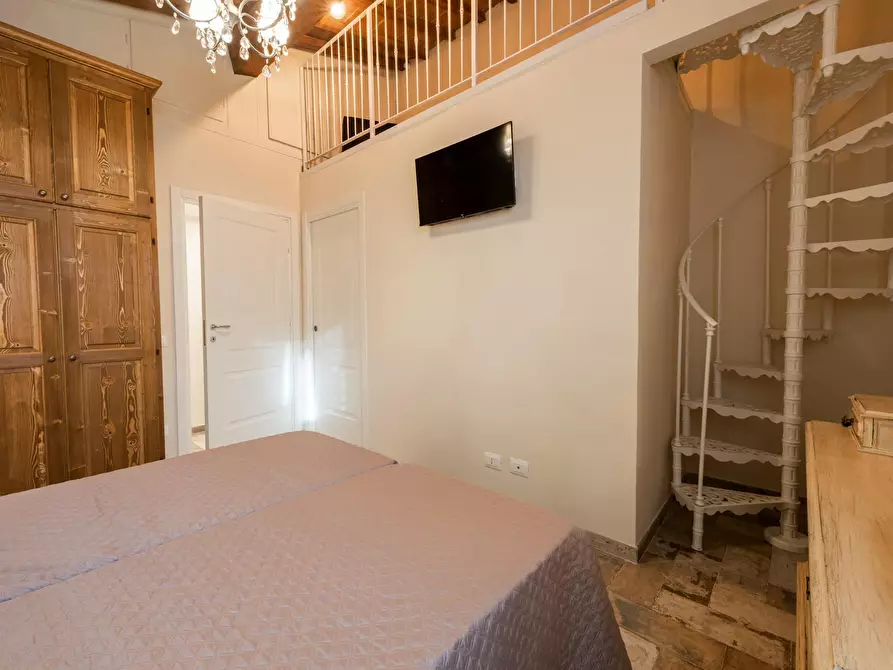 Immagine 8 di Appartamento in affitto  in Via dei Canacci a Firenze