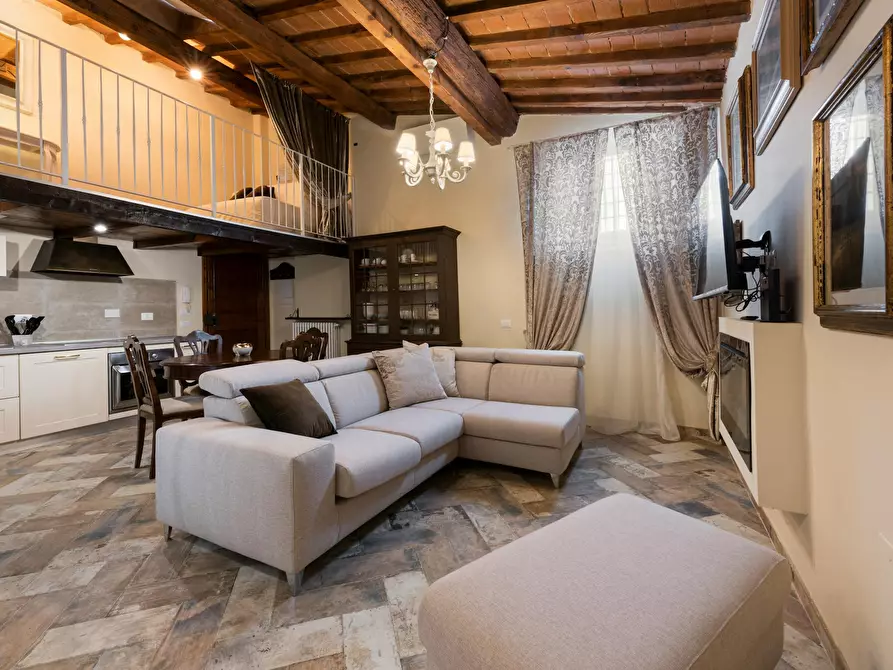 Immagine 2 di Appartamento in affitto  in Via dei Canacci a Firenze