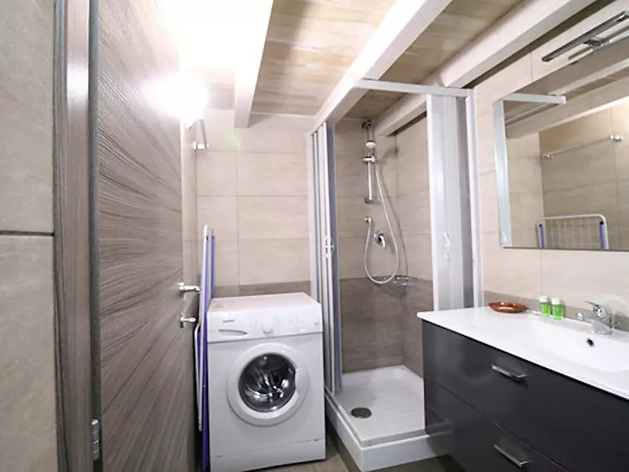 Immagine 8 di Appartamento in affitto  in Via Giuseppe Gregoraci a Roma