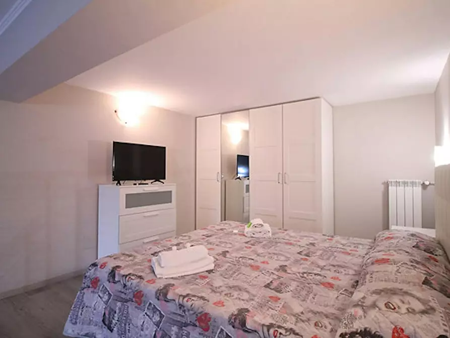 Immagine 3 di Appartamento in affitto  in Via Giuseppe Gregoraci a Roma