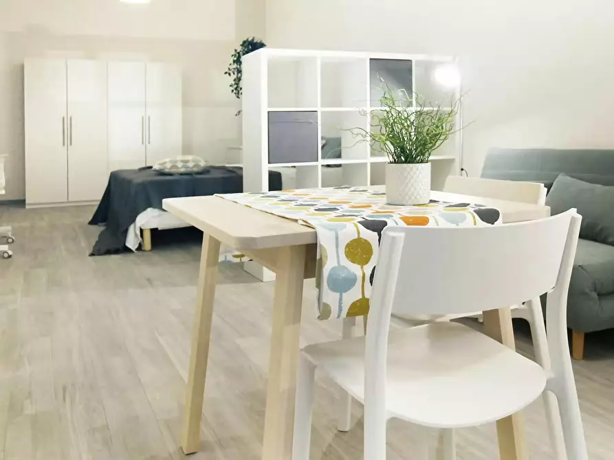 Immagine 4 di Camera in affitto  in Strada Maggiore a Bologna