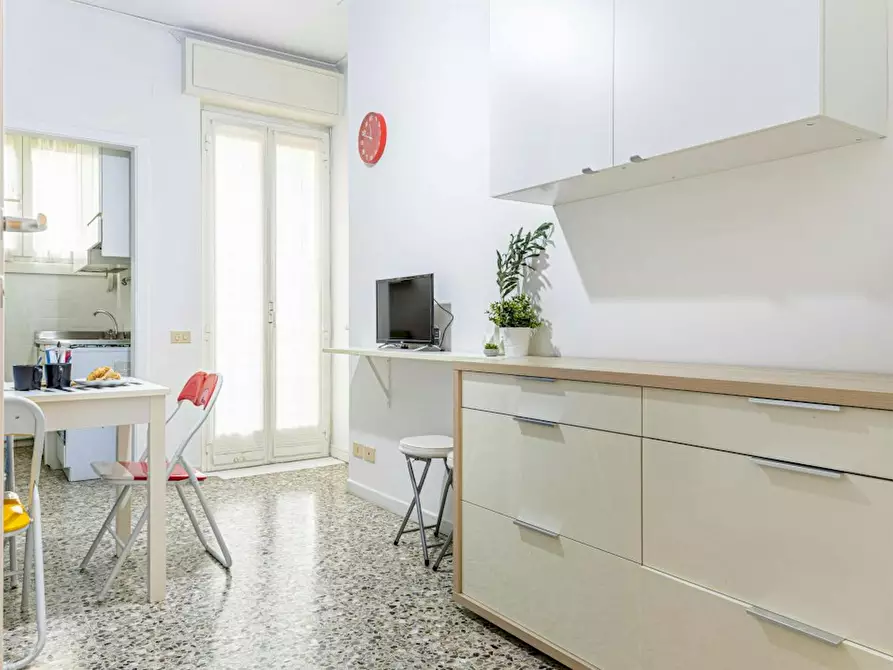 Immagine 7 di Camera in affitto  in Viale Teodorico a Milano