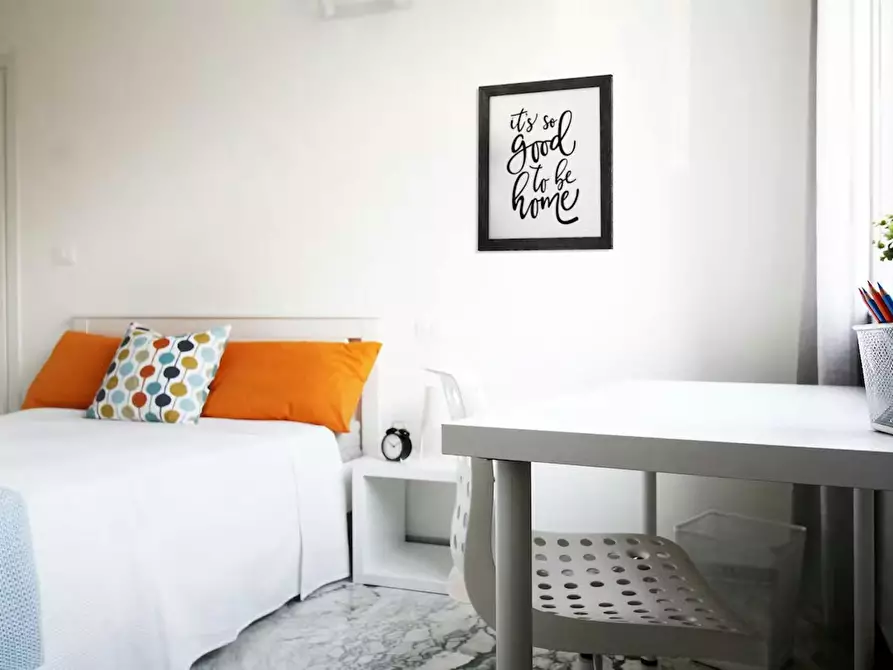 Immagine 2 di Camera in affitto  in Viale del Risorgimento a Bologna