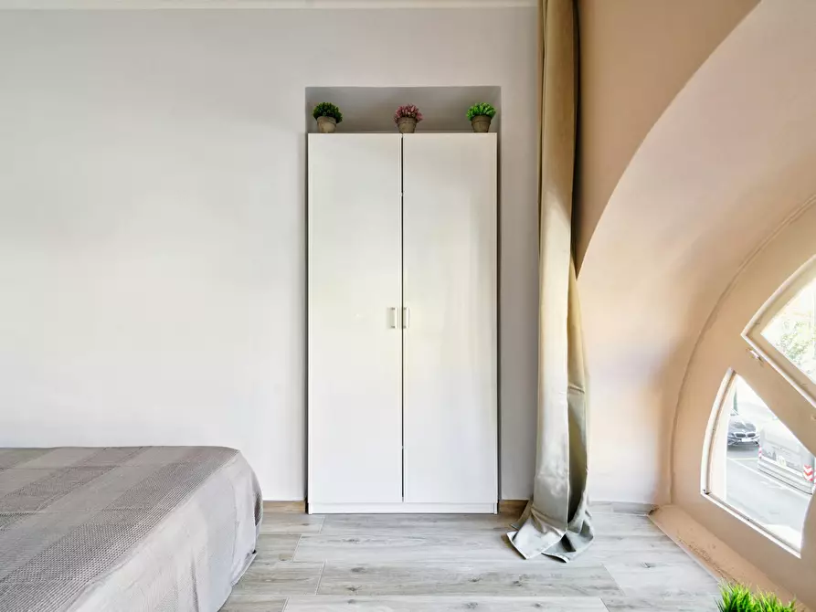 Immagine 8 di Camera in affitto  in Via Nizza a Torino