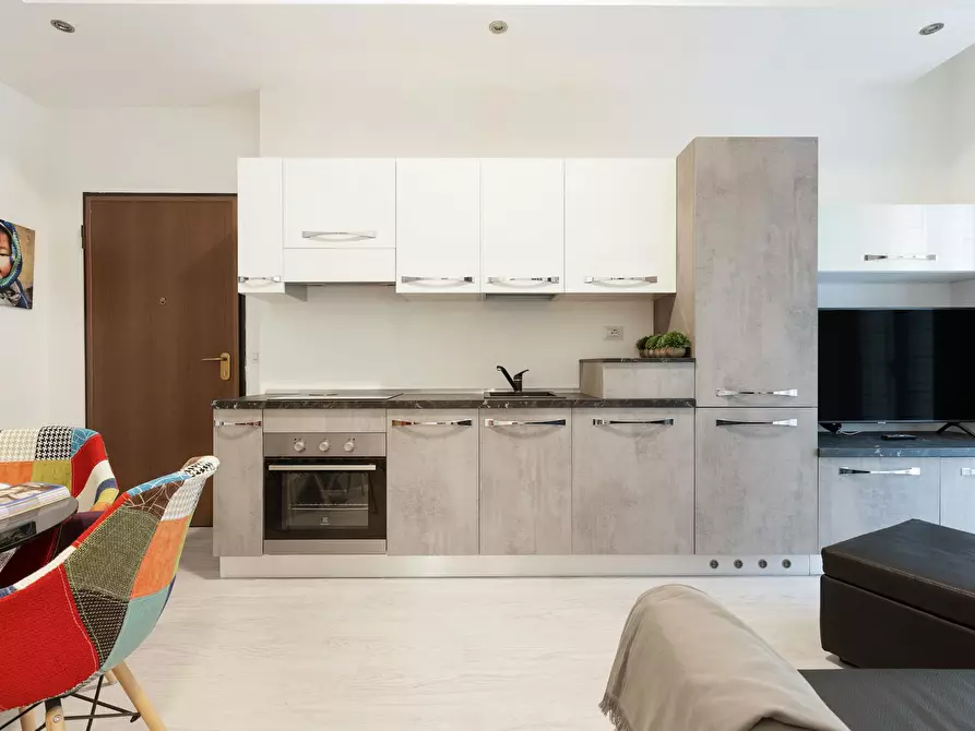 Immagine 8 di Appartamento in affitto  in Viale Tunisia a Milano