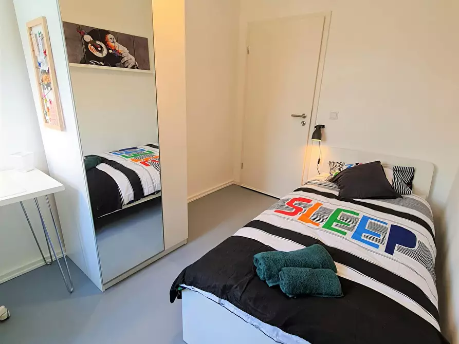 Immagine 1 di Camera in affitto  in Poppelsdorfer Allee a Bonn