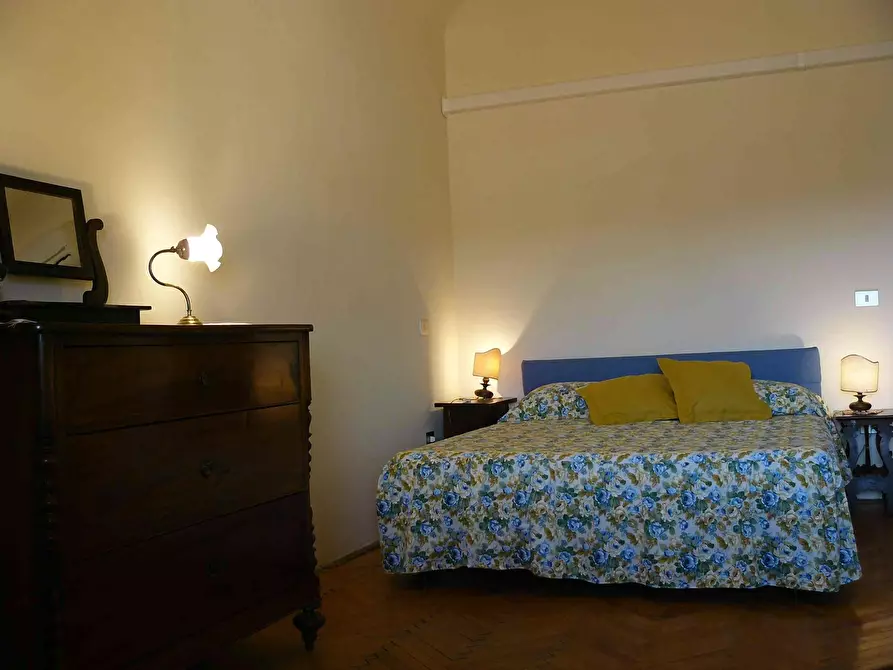 Immagine 8 di Appartamento in affitto  in Via dei Banchi a Firenze