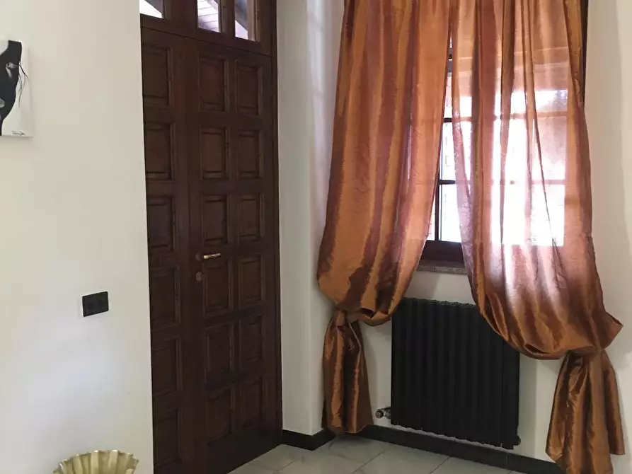 Immagine 10 di Camera in affitto  in Via Enrico Fermi a Abbiategrasso