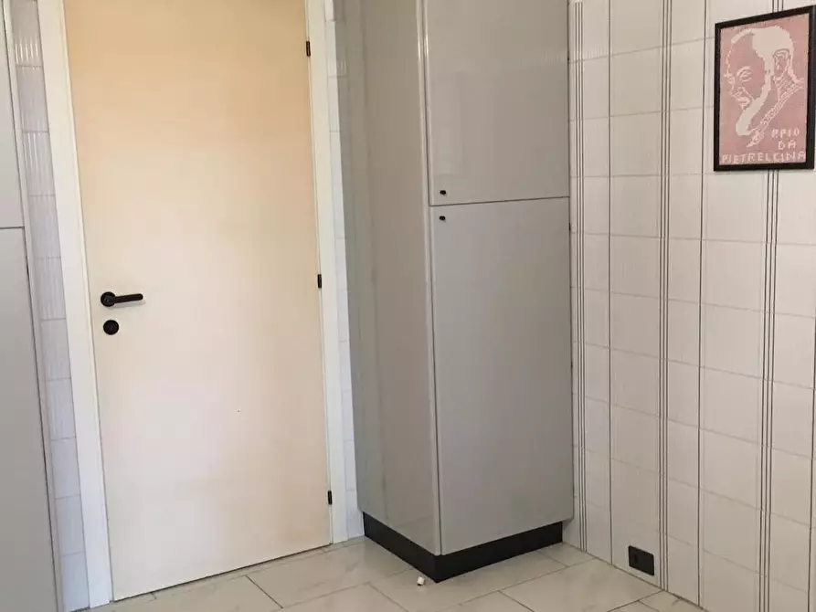 Immagine 3 di Camera in affitto  in Via Enrico Fermi a Abbiategrasso