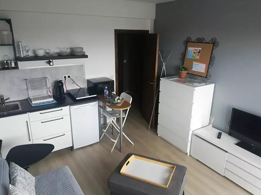 Immagine 6 di Camera in affitto  in Boulevard Edmond Machtens a Molenbeek-Saint-Jean