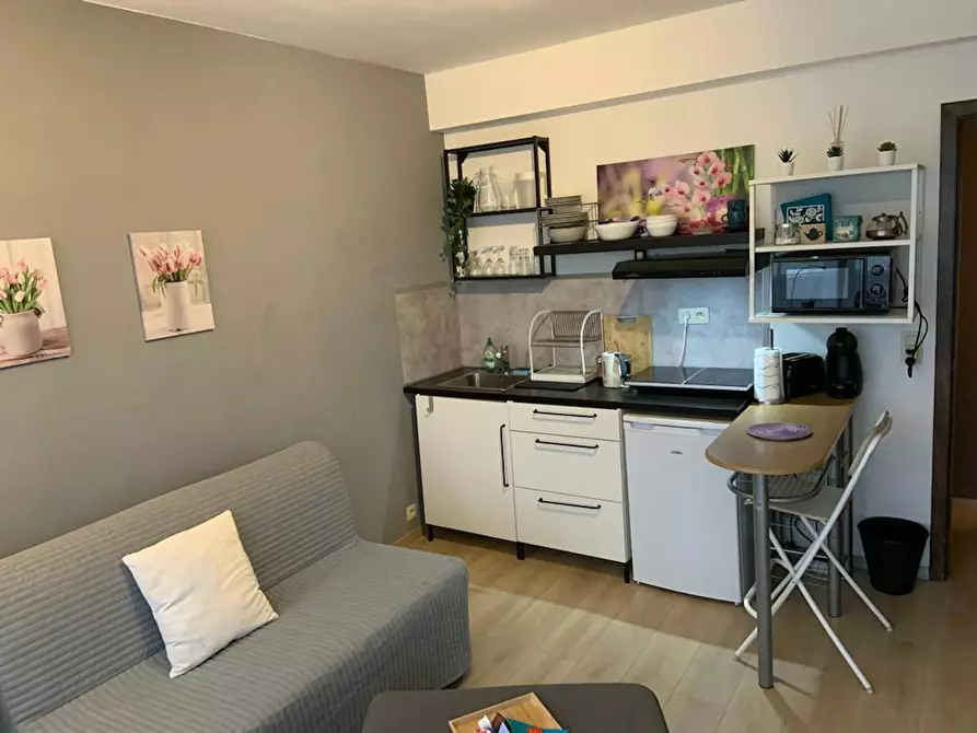 Immagine 2 di Camera in affitto  in Boulevard Edmond Machtens a Molenbeek-Saint-Jean