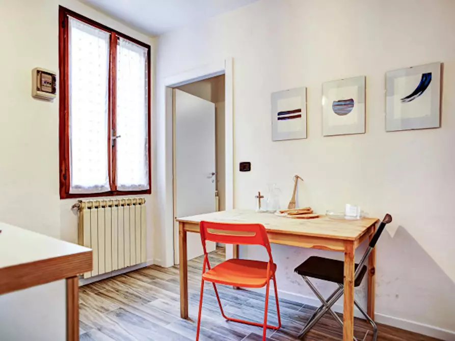 Immagine 9 di Appartamento in affitto  in Via Broccaindosso a Bologna