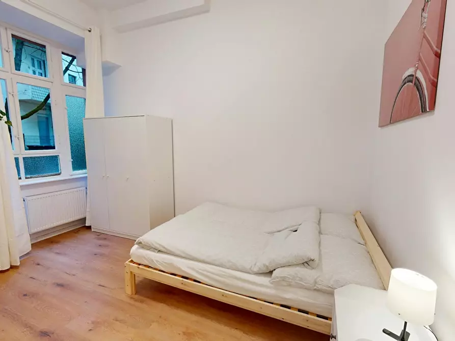 Immagine 5 di Appartamento in affitto  in Kaiserin-Augusta-Allee a Berlin