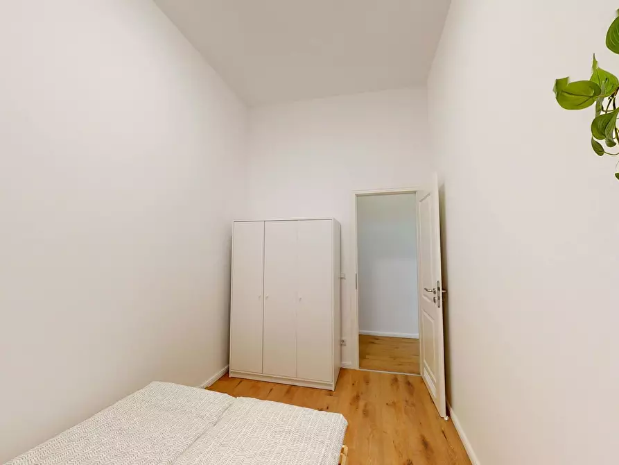 Immagine 8 di Appartamento in affitto  in Kaiserin-Augusta-Allee a Berlin