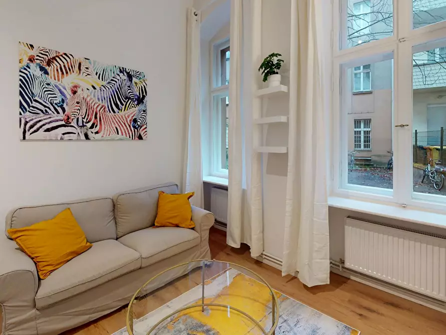 Immagine 2 di Appartamento in affitto  in Kaiserin-Augusta-Allee a Berlin