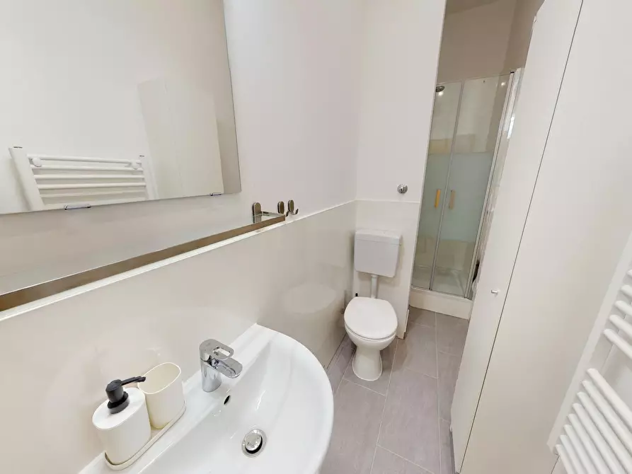 Immagine 9 di Appartamento in affitto  in Kaiserin-Augusta-Allee a Berlin