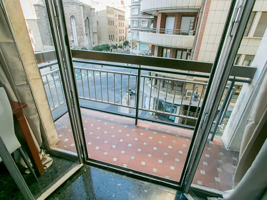 Immagine 3 di Camera in affitto  in Carrer Baldoví a Valencia