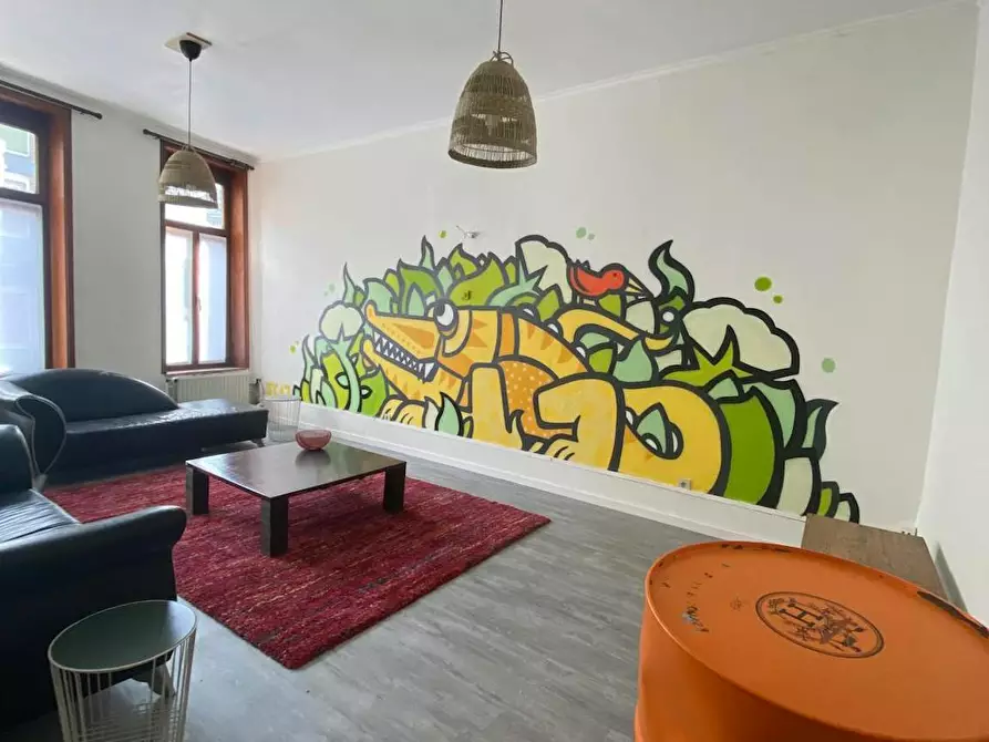 Immagine 3 di Camera condivisa in affitto  in Rue de la Régence a Charleroi