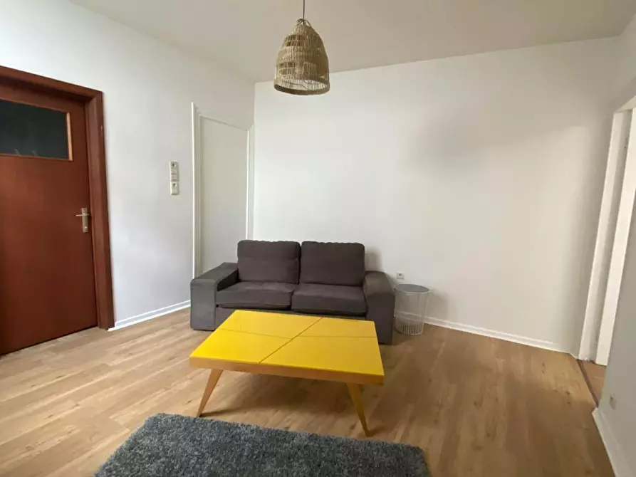 Immagine 7 di Camera condivisa in affitto  in Rue de la Régence a Charleroi