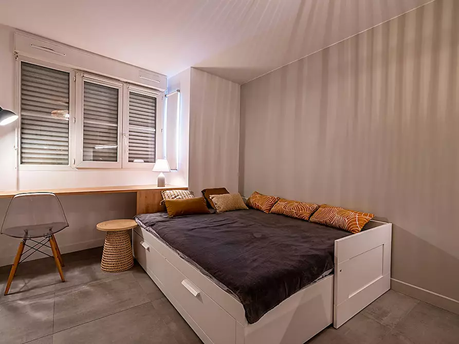 Immagine 8 di Appartamento in affitto  in Rue du Buisson Saint-Louis a Paris