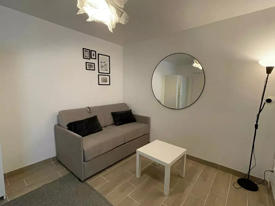 Immagine 7 di Appartamento in affitto  in Rue des Dames a Paris 17