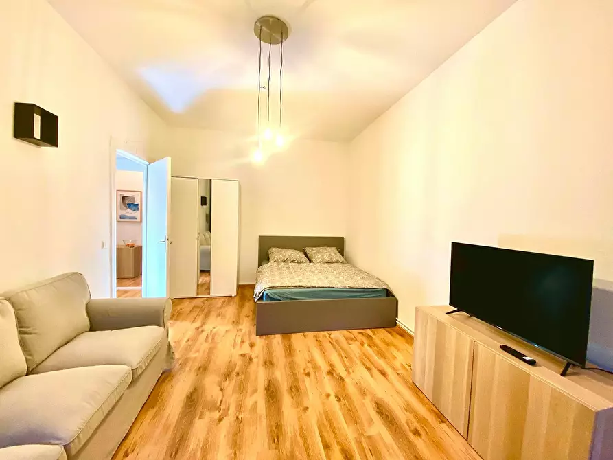 Immagine 7 di Appartamento in affitto  in Leopoldstraße a Berlin