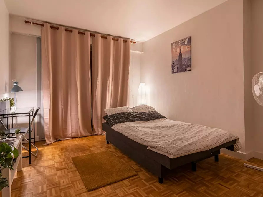 Immagine 3 di Appartamento in affitto  in Rue de Montreuil a Paris