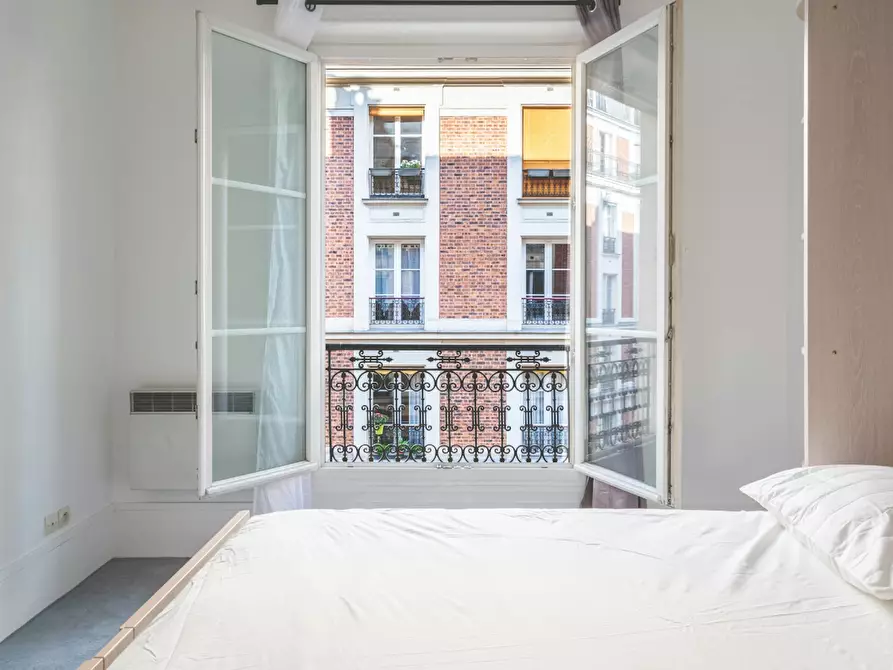Immagine 3 di Appartamento in affitto  in Rue Camille Crespin du Gast a Paris