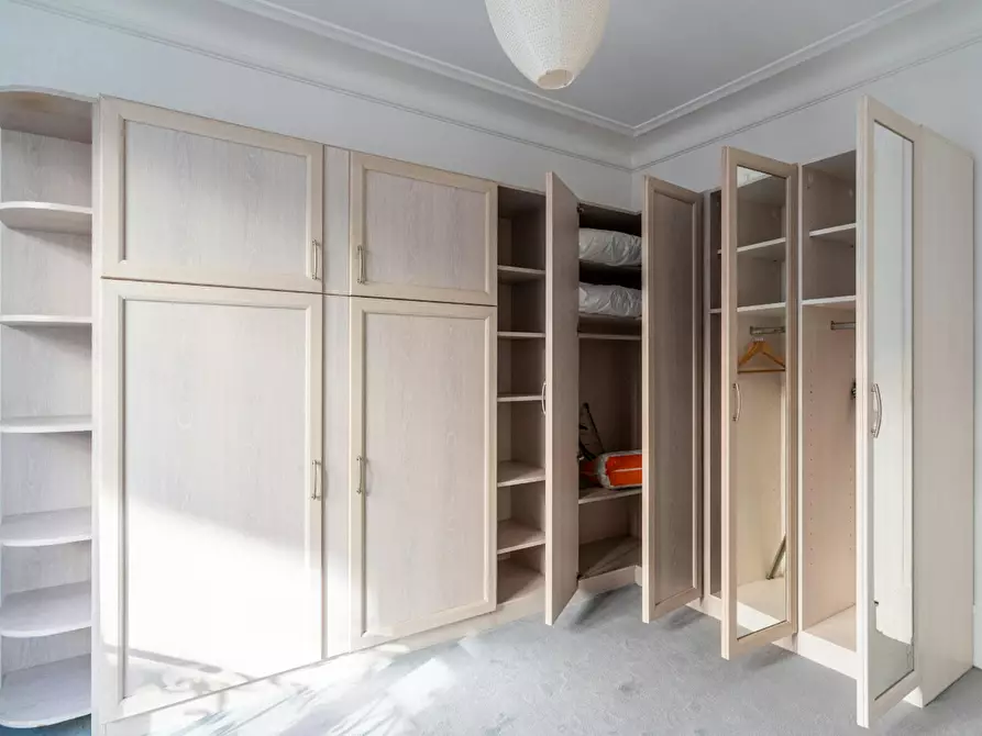 Immagine 2 di Appartamento in affitto  in Rue Camille Crespin du Gast a Paris