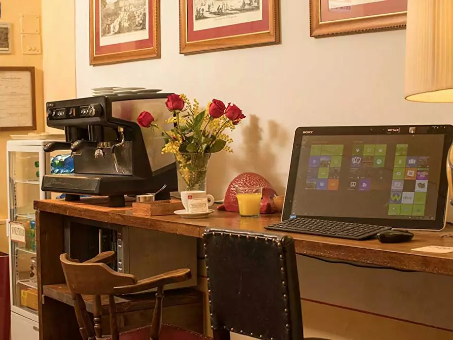 Immagine 10 di Camera in affitto  in Via Bonifacio Lupi a Firenze