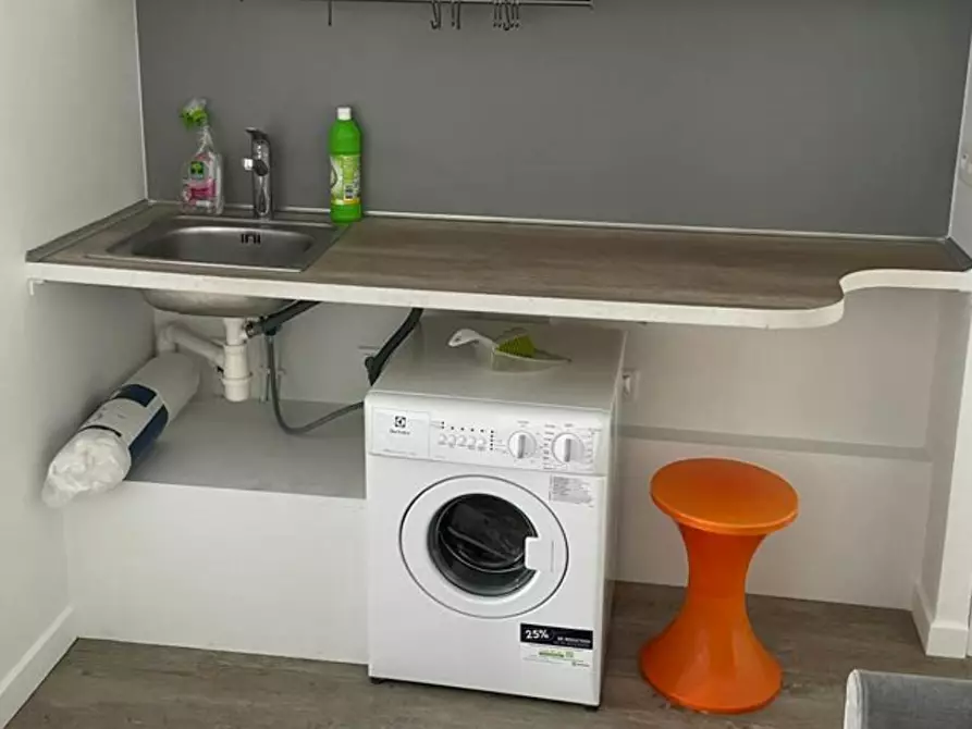 Immagine 8 di Appartamento in affitto  in Rue de Saussure a Paris 17