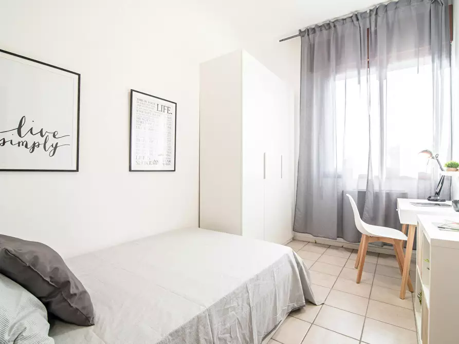 Immagine 1 di Camera in affitto  in Via Tiziano Aspetti a Padova