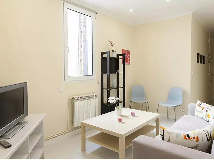 Immagine 5 di Appartamento in affitto  in Calle de Lope de Rueda a Madrid
