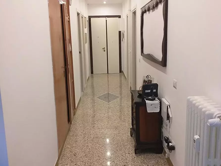 Immagine 9 di Camera in affitto  in Circonvallazione Appia a Roma