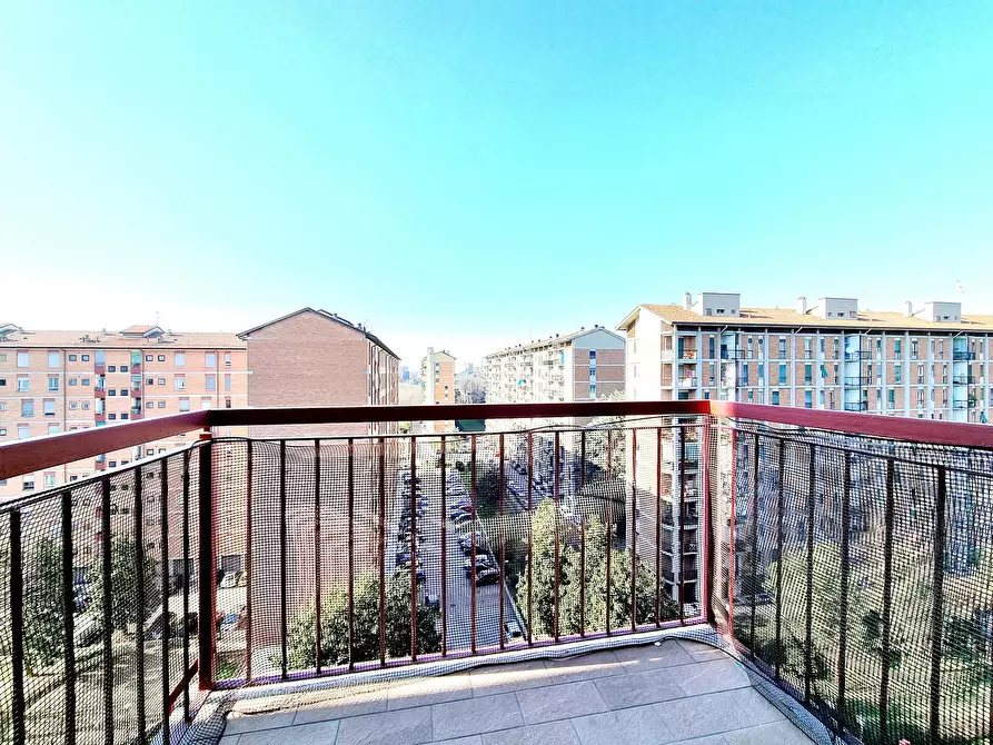 Immagine 9 di Casa indipendente in affitto  in Via Luigi Chiarelli a Milano