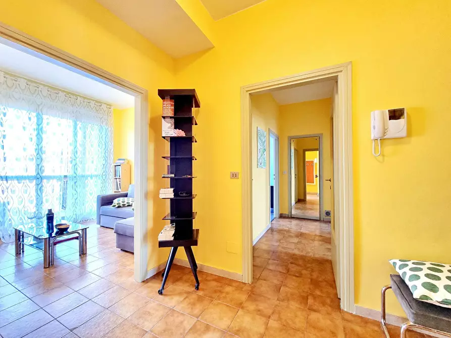 Immagine 10 di Casa indipendente in affitto  in Via Luigi Chiarelli a Milano